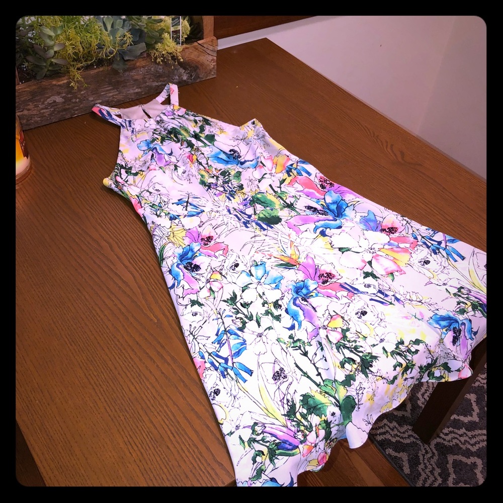 White floral print dress #2 👗 😍